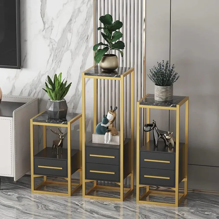 Luxurious Golden Iron Square Side E